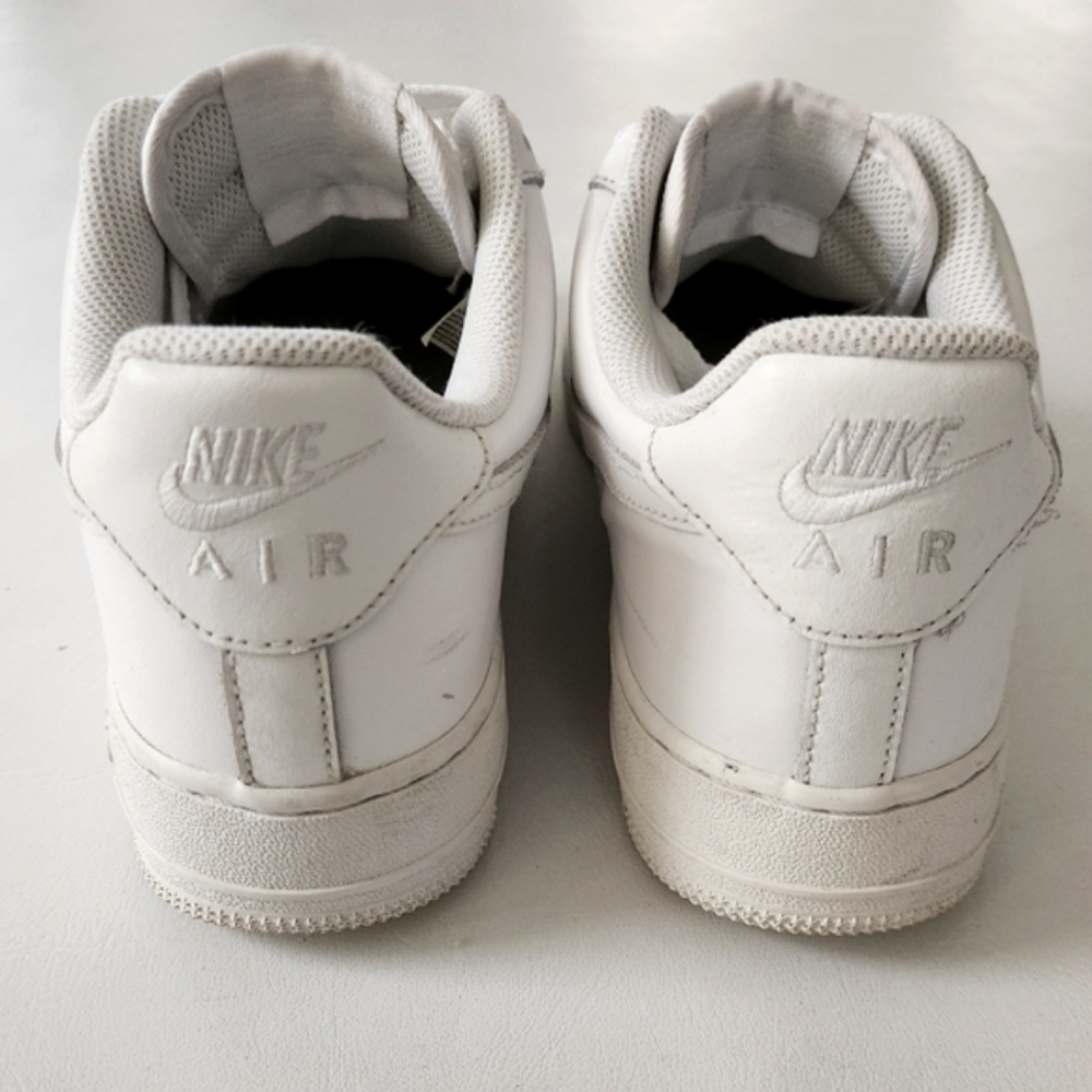 Nike Air Force 1 White Leather Sneakers - Picture 10 of 13
